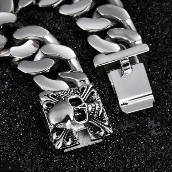 Stainless Steel Men’s Heavy Duty Cuban Curb~Link Chain Skull Biker Bracelet☠️💀 - Picture 1 of 7